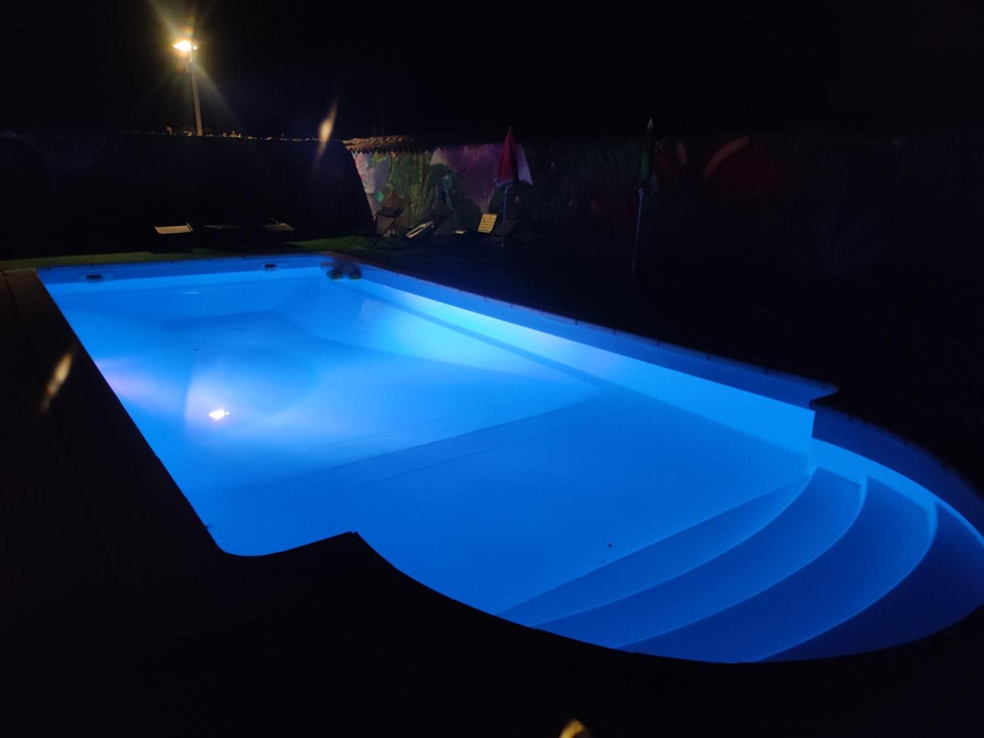 Moodz Hotel Vienne Pont-Eveque Екстер'єр фото