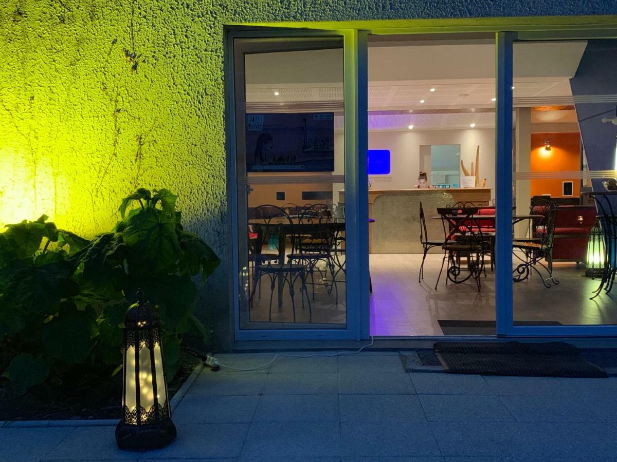 Moodz Hotel Vienne Pont-Eveque Екстер'єр фото